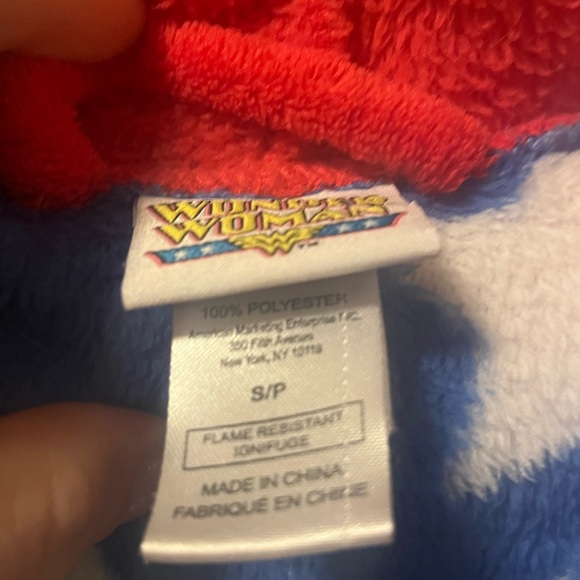 Wonder Woman Girls Fleece Robe Costume DC Comics WW WonderWoman SuperHero Youth - Picture 10 of 11